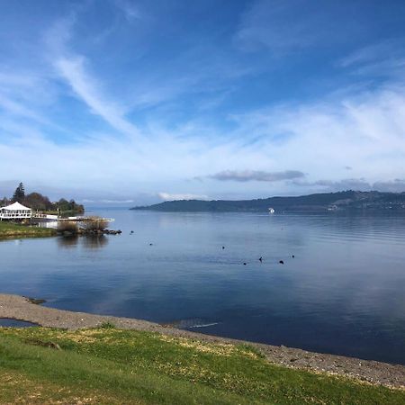 Affordable One Bedroom Apartment Lake Taupo C4 ภายนอก รูปภาพ